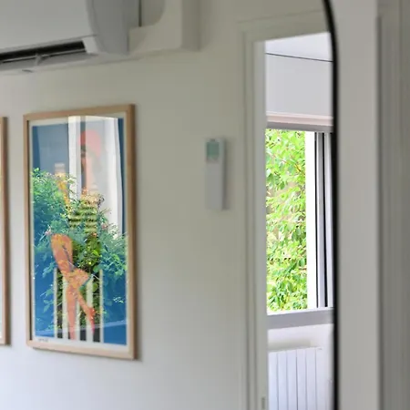 Apartament Climatise Porte Versailles Paryż