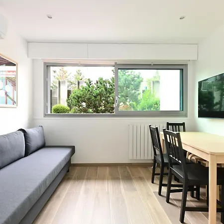 Apartament Climatise Porte Versailles