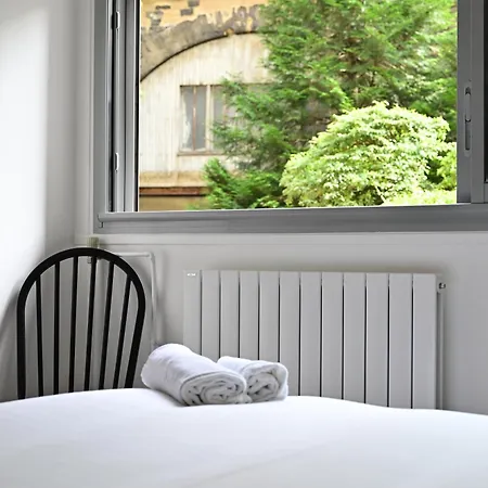 Apartament Climatise Porte Versailles