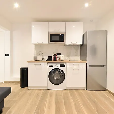 Climatise Porte Versailles Apartament *