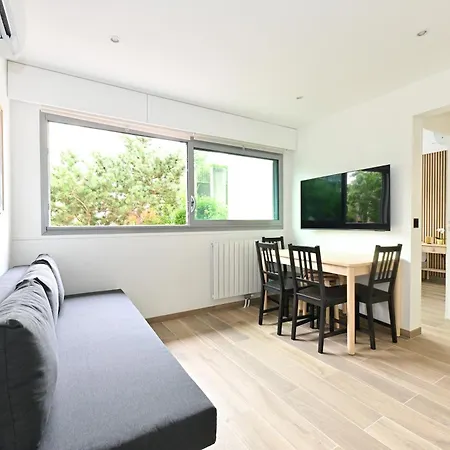 Apartment Climatise Porte Versailles