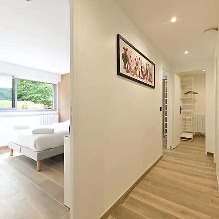 Climatise Porte Versailles Apartment