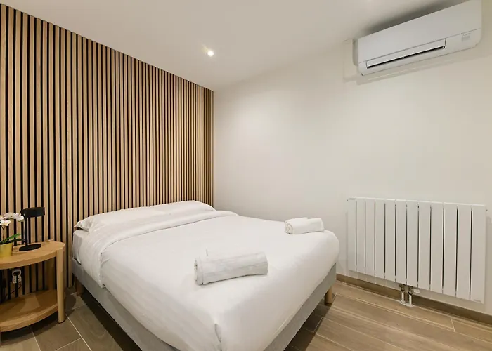 דירה Climatise Porte Versailles