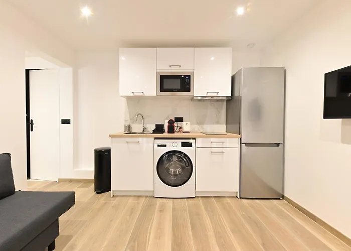 Climatise Porte Versailles דירה *